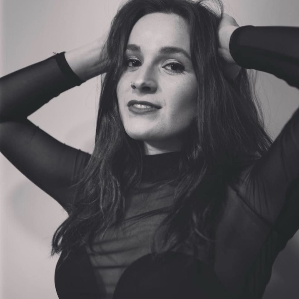 Meet your Posher, Hannah